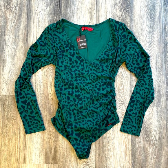 N:Philanthropy jersey bodysuit green/black leopard NWT size L - Picture 1 of 4